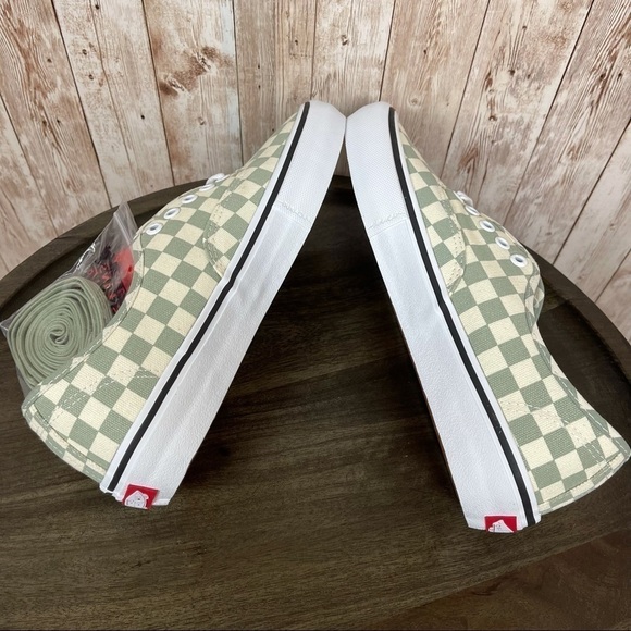 Vans Authentic Pro Checkerboard Shoe Size 11.5 Men - Picture 7 of 10